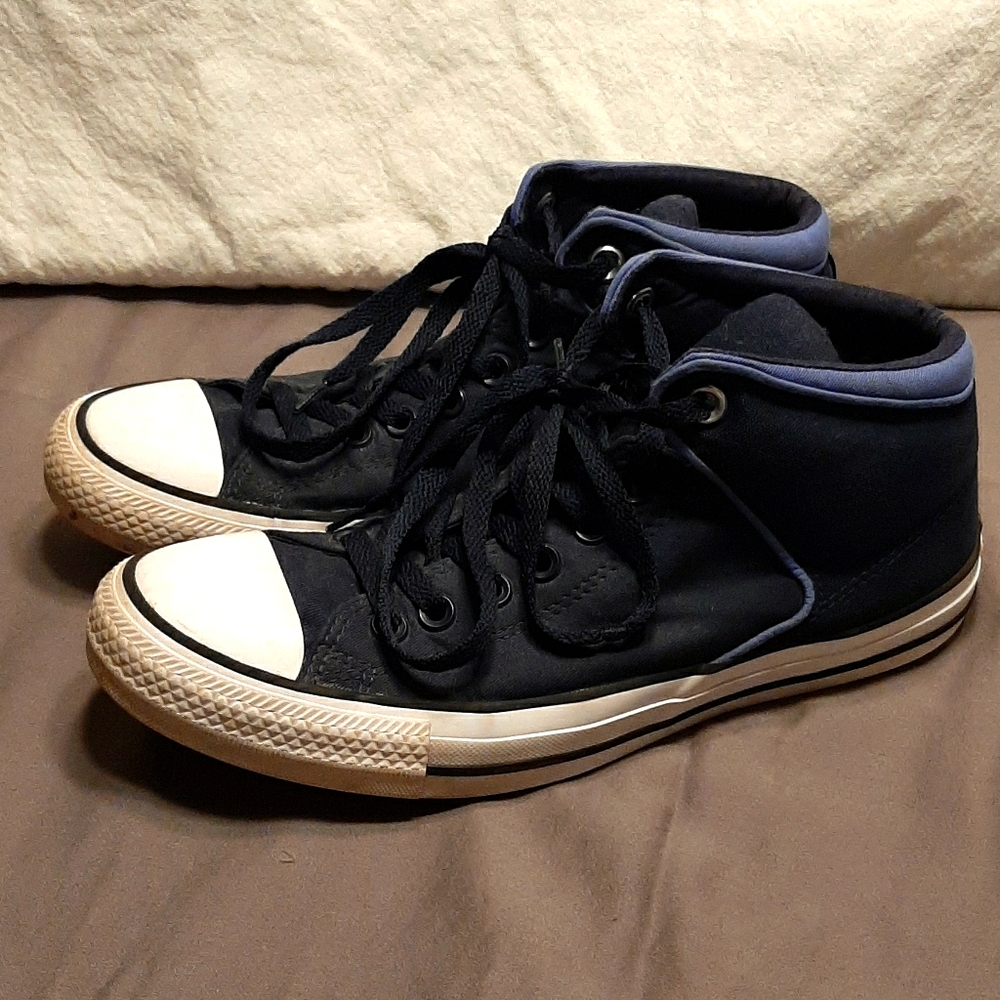 Navy Converse All Star